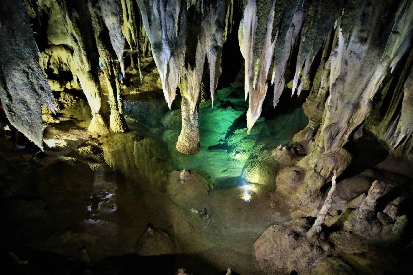 พบพิธีไสยศาสตร์ใน "ถ้ำคลัง" ทำลายธรรมชาติ
