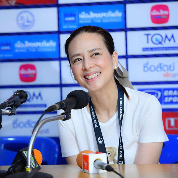 สุดปัง "มาดามแป้ง" ขึ้นแท่นเป็นผจก.ทีมชาติไทยชุดใหญ่