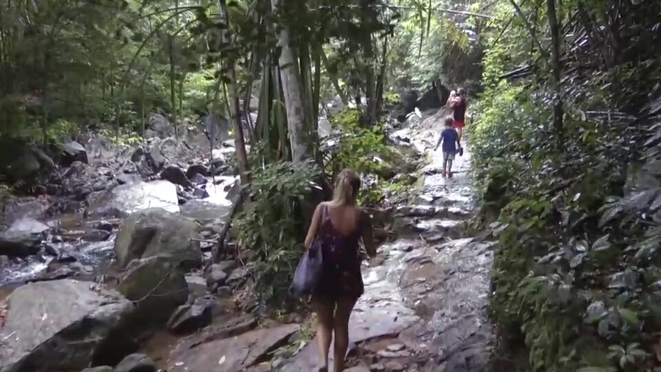 ผู้ว่าฯ ภูเก็ตเตรียมยกระดับความปลอดภัยสถานที่ท่องเที่ยวหวั่นเกิดเหตุซ้ำ