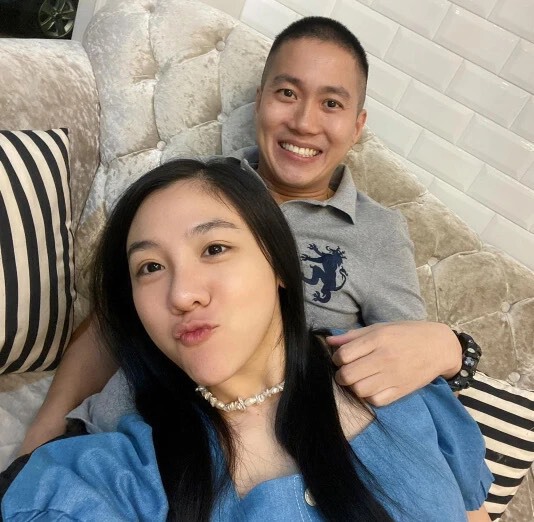 "ใบเตย พรพจี" หวานใจ "ผกก.โจ้" เครียดจัดขอพักหน้าจอยาว