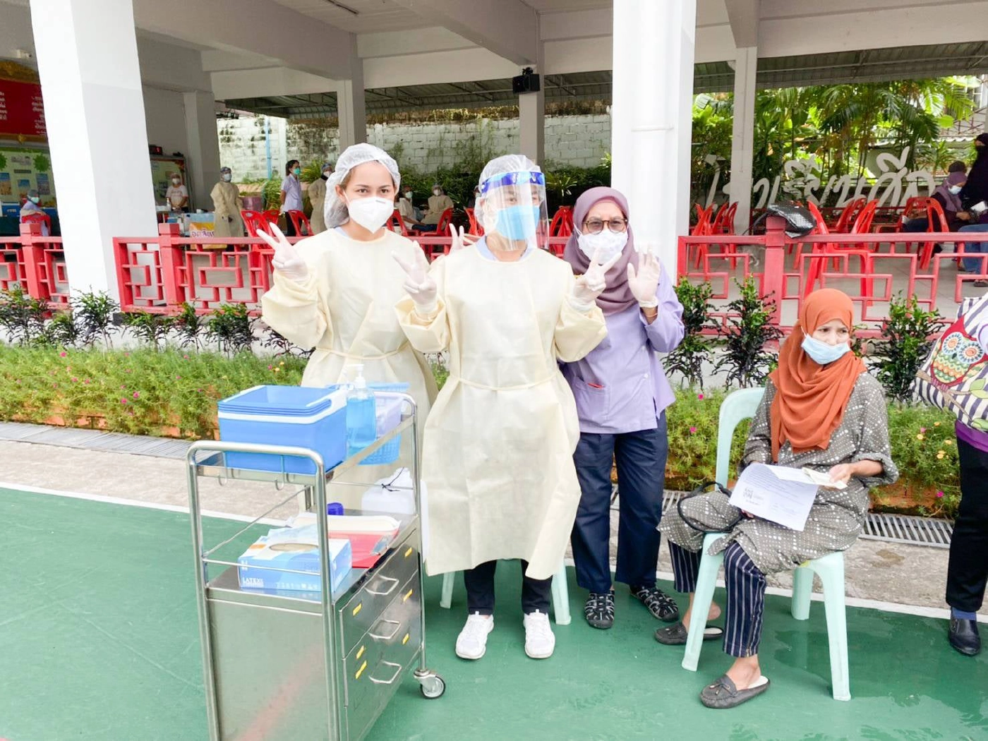 ตรวจเข้มคุณสมบัติฉีด "ไฟเซอร์" รพ.ปัตตานีวันแรก