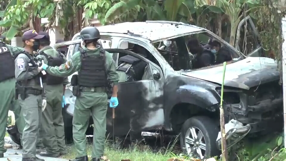 เผยภาพคนร้าย มุดใต้ท้องรถ แขวนระเบิดสังหารกำนัน