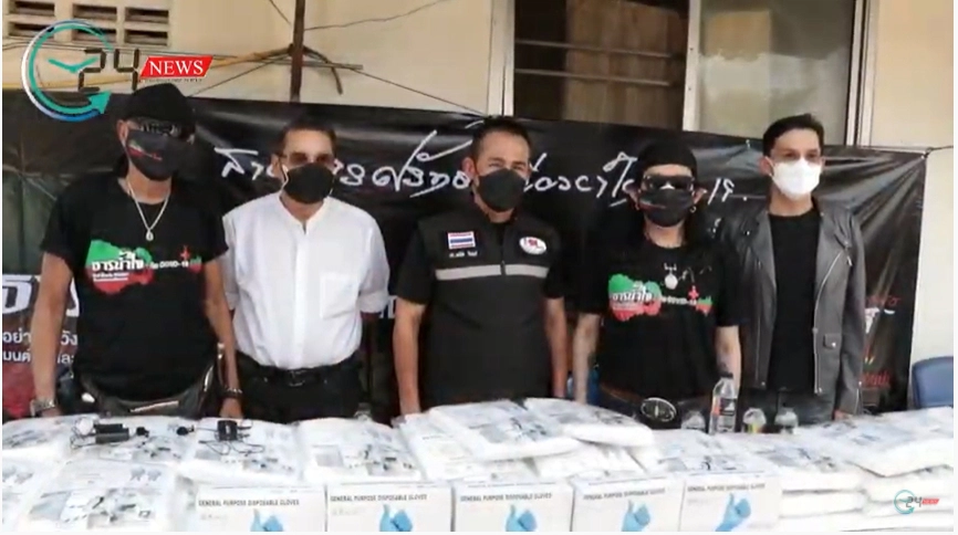 พยัพ คำพันธุ์-อ.ไข่ มาลีฮวนน่า ตัวแทนวงการพระ-เพลง มอบเตาเผาศพ วัดเสาธงหิน