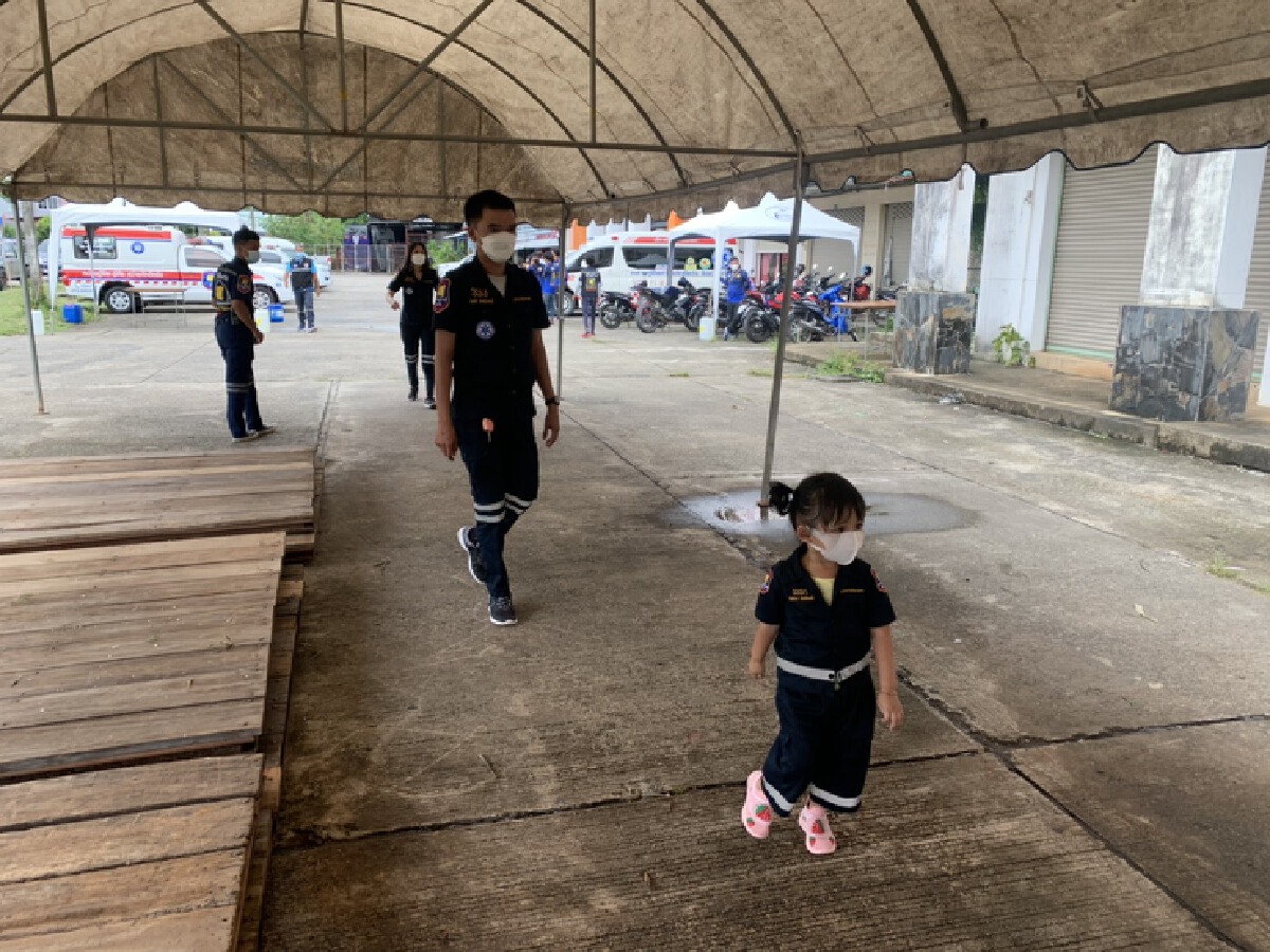 ชื่นชมความน่ารัก..หนูน้อยกู้ภัยฟันน้ำนมอายุน้อยที่สุดในตรัง