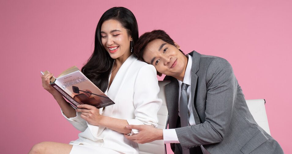 "เบลล่า" ควง "กองทัพ พีค" เหมาเงาะชาวสวนแจกบุคลากรการแพทย์-ประชาชน