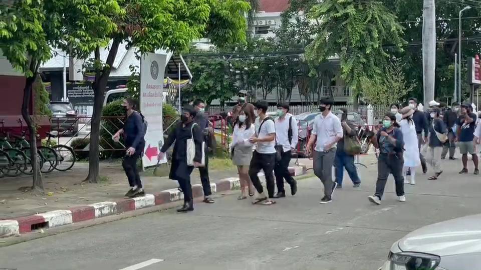รับทราบข้อหา112-ถุงดำคลุมหัว“ผู้กำกับโจ้ พ่องงๆ”