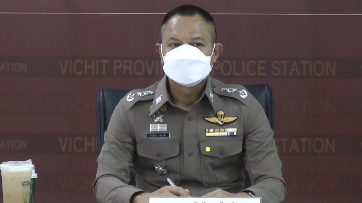 ตำรวจนำตัวผู้ต้องหาฆ่านทท.สวิส สอบปากคำเพิ่มเตรียมฝากขัง