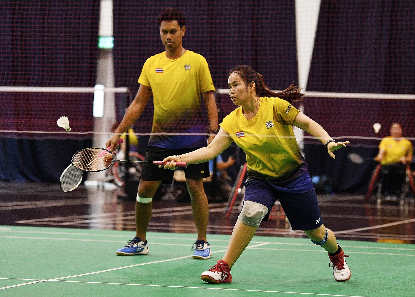 นิภาดา แสนสุภา (ขวา) และ ศิริพงษ์ เติมอารมณ์