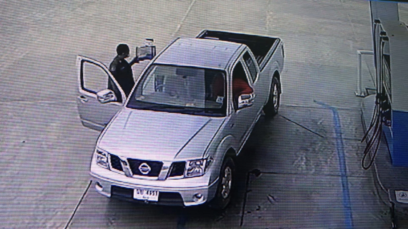 วงจรปิดจับภาพกระบะเติมน้ำมันเต็มถังไม่ยอมจ่ายเงินขับรถหนี