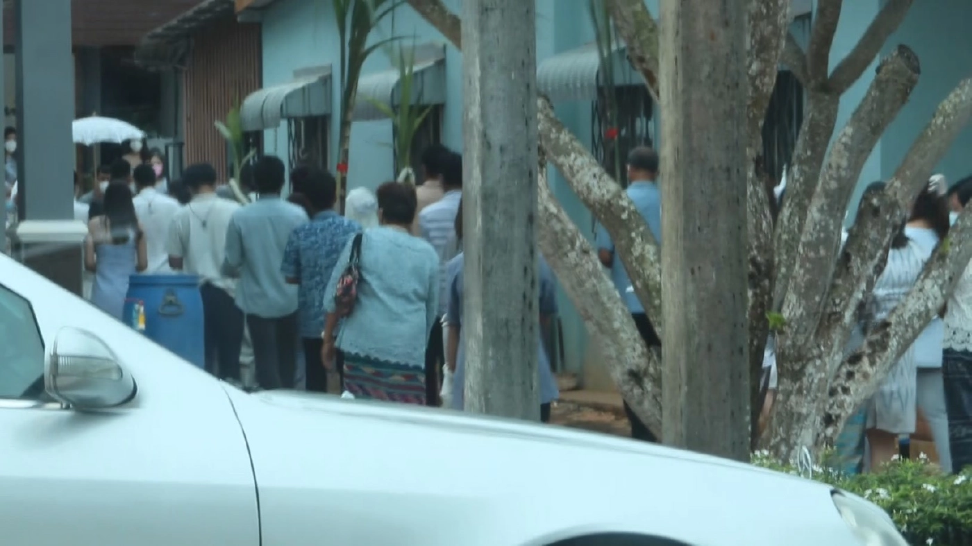 จนท.บุกยกเลิกงานแต่ง ฝืนคำสั่งคนร่วมงานนับร้อย