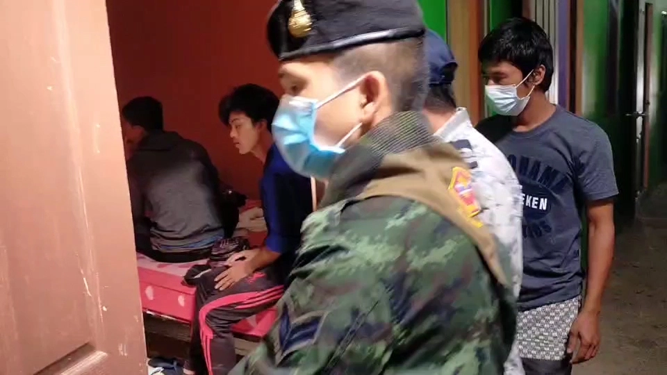 รวบแรงงานต่างด้าว 17 คนเตรียมส่งออกนอกพื้นที่เข้าข่ายค้ามนุษย์