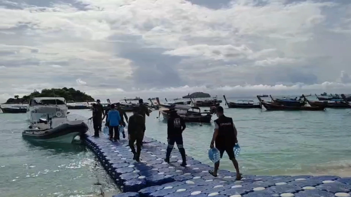 ผู้ว่าฯ สตูลตั้งคลังอาหารเกาะอาดัง เตรียมพร้อมเรือเร็วรับเหตุฉุกเฉิน