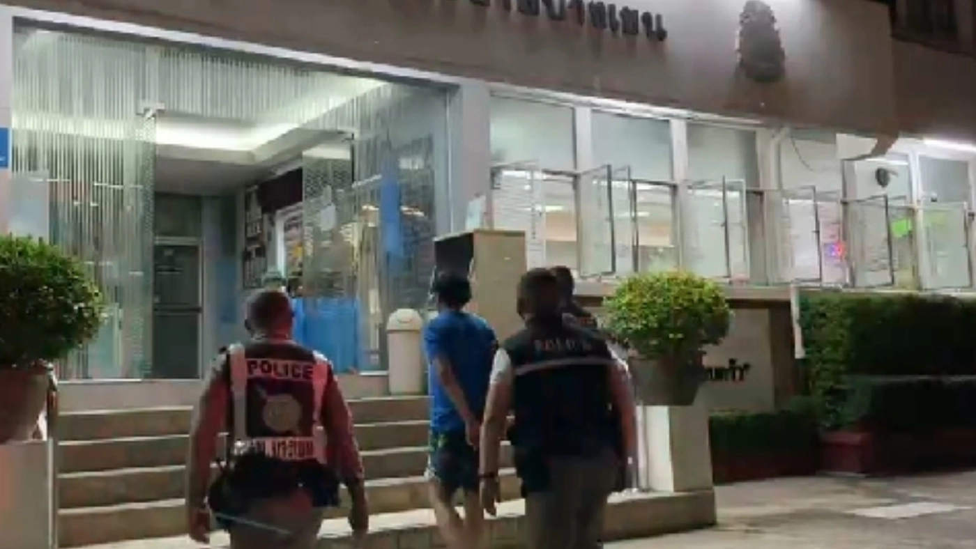 ตร.หน่วยอรินทราช สกัดจับหนุ่มเมาอาละวาด ขับรถหนีทั่วกรุงกว่าร้อยก.ม.