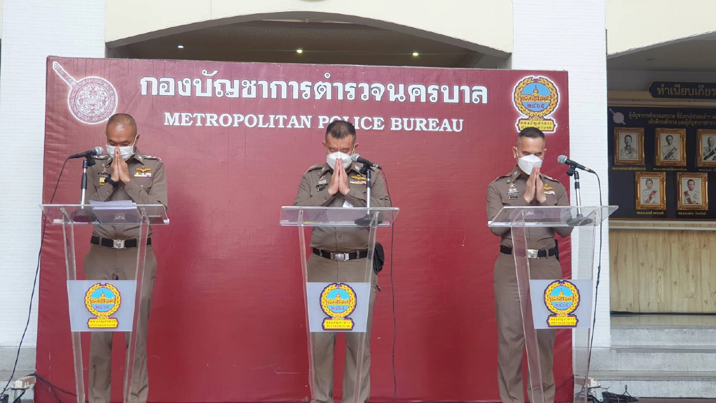 นครบาลแถลงสรุปม็อบ จับผู้ชุมนุม 42 คน-ตร.เจ็บ 8 นาย