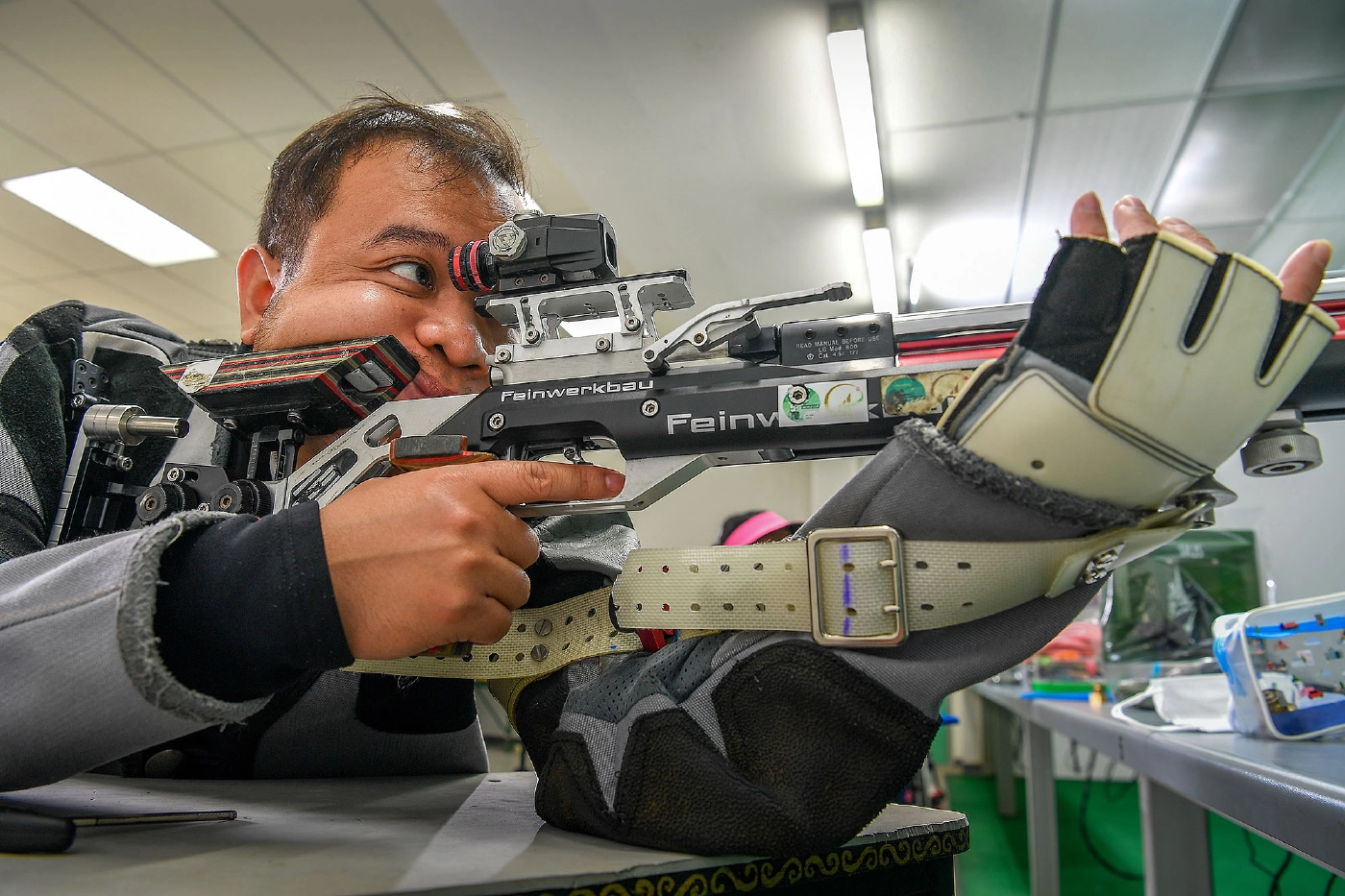 อติเดช  อินทนนท์ นักยิงปืนพาราไทย