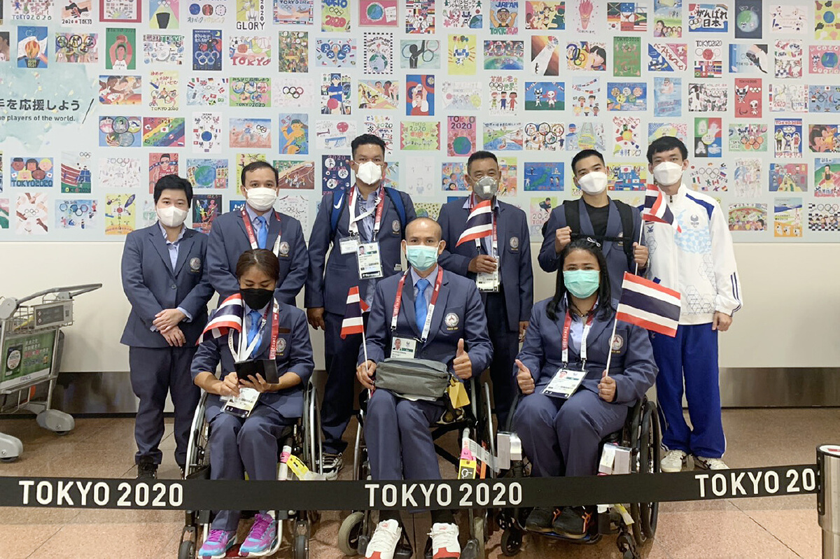 ทัพนักกีฬายิงปืนพาราไทย ประกอบด้วย อนุสรณ์ ไชยชำนาญ, อติเดช อินทนนท์, พีระพงศิ บึงโบก, วรรณิภา เหลืองวิไล, ชุติมา แสนหล้า พร้อมด้วย ธนะชัย ปราสาร หัวหน้าผู้ฝึกสอน เดินทางถึงประเทศญี่ปุ่น เพื่อร่วมแข่งขัน "พาราลิมปิก โตเกียว 2020" ระหว่างวันที่ 24 ส.ค.- 5 ก.ย.นี้