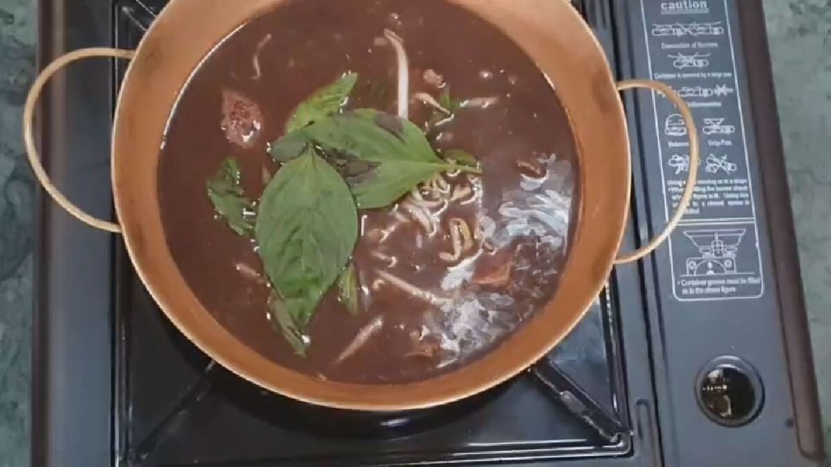 ผับดังเชียงใหม่หันขาย เตี๋ยวเรือ สู้วิกฤติ