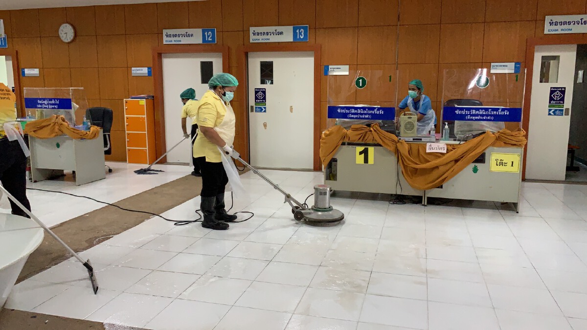 รพ.อุทุมพรพิสัยปิดรอบ 3 บุคลากรสัมผัสผู้ป่วยติดโควิดรอตรวจโรคประจำตัว