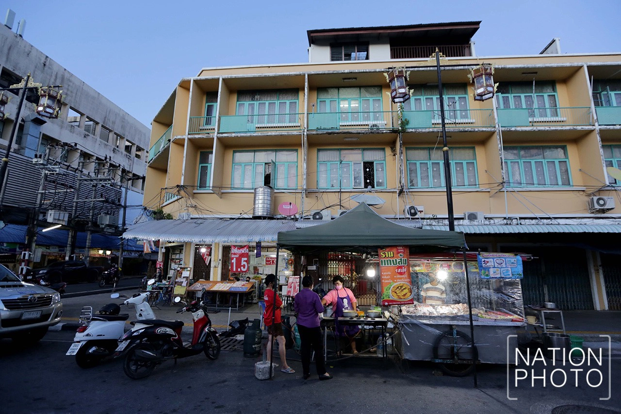 แกงส้มถุงเดียวก็เฟี้ยวได้ แม่ค้ารถเข็นสงขลา ยังขายราคาเดิมแถมเพิ่มปริมาณ