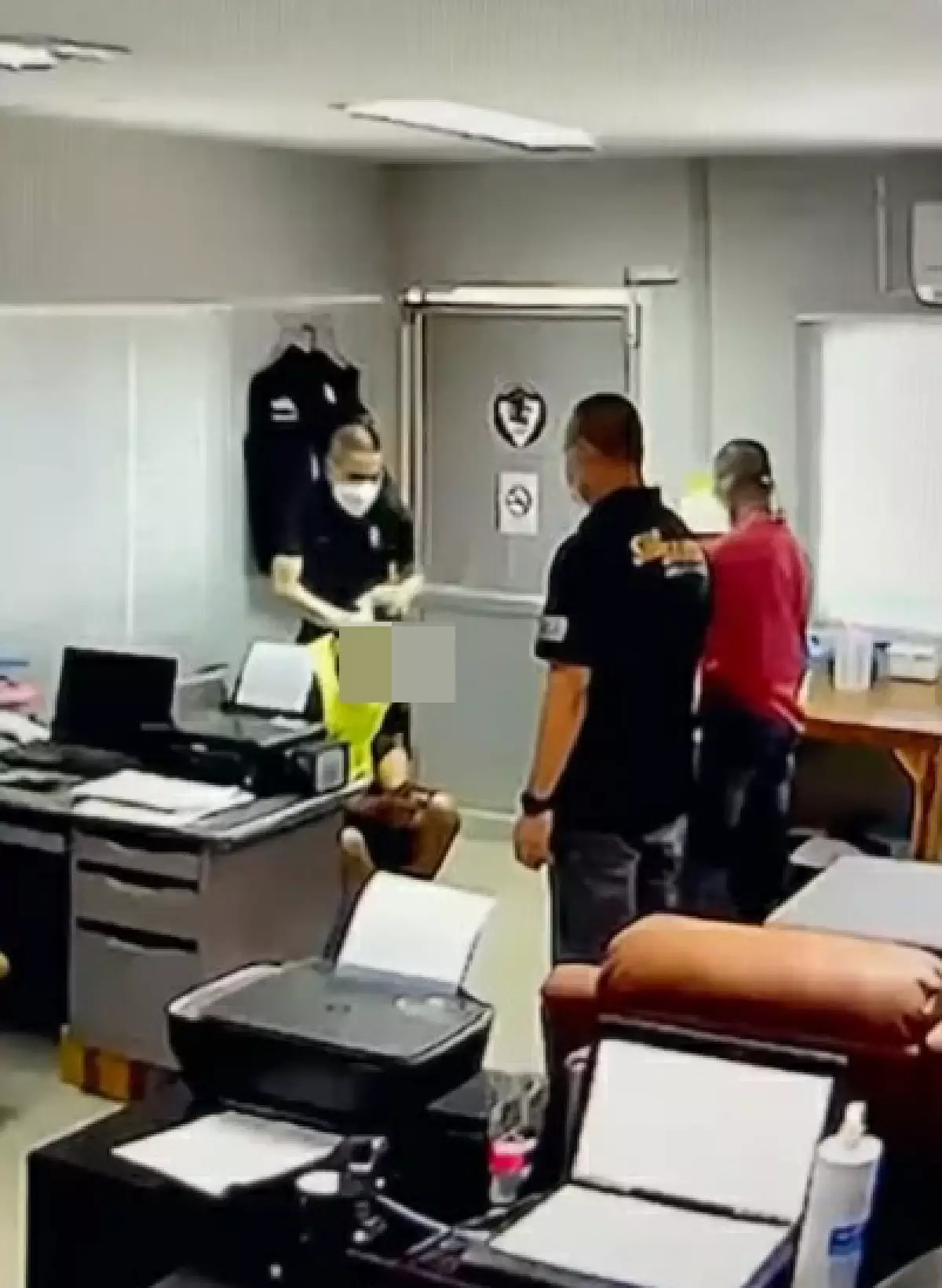 นักกฎหมาย ตั้งข้อสังเกต คลิป ผกก.โจ้ “คลุมถุงดำ อาชญากรรมแผ่นดิน”