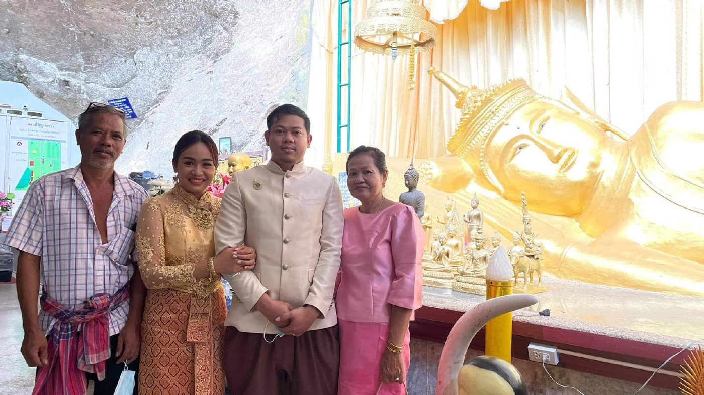 สุดยอดคู่บ่าวสาวแต่งงานในวัด สอดรับยุคโควิด-19