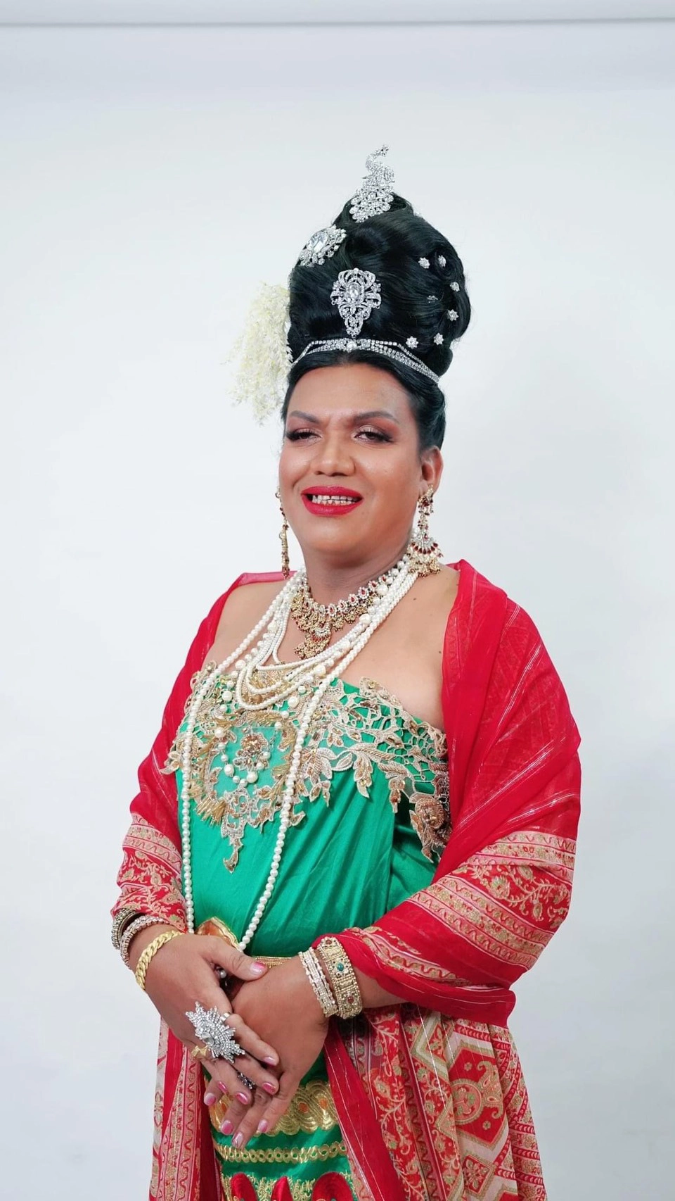 "แม่หญิงลี พระมหาเทวีเจ้า"เข้าปรึกษาหมอเตรียมอัพหน้าใหม่