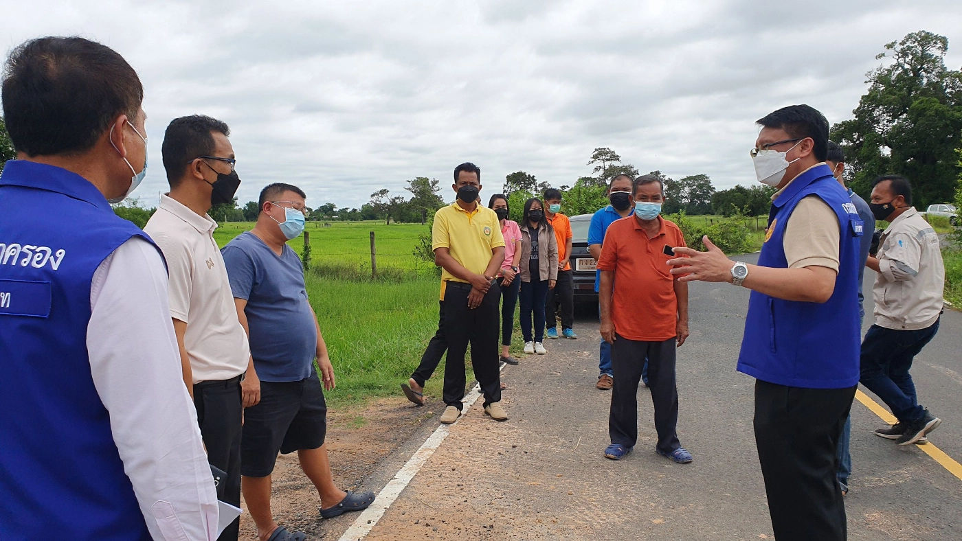 นอภ.สั่งตรวจสอบ-แก้ไข ชาวบ้านร้องถนนพังทั้งที่สร้างเสร็จไม่ถึงปี