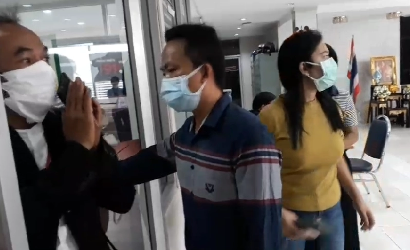 พ่อ-แม่ เยาวชนอายุ 15 ปี ที่ถูกยิงในม็อบจี้ ตร.เร่งหามือปืนที่ก่อเหตุ