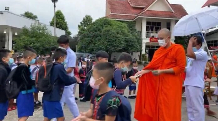 หลวงพี่ตั้มย้ำไม่ทิ้งลุงพล ไลฟ์สดเปิดใจหลังบวชปมสารพัดคำถาม