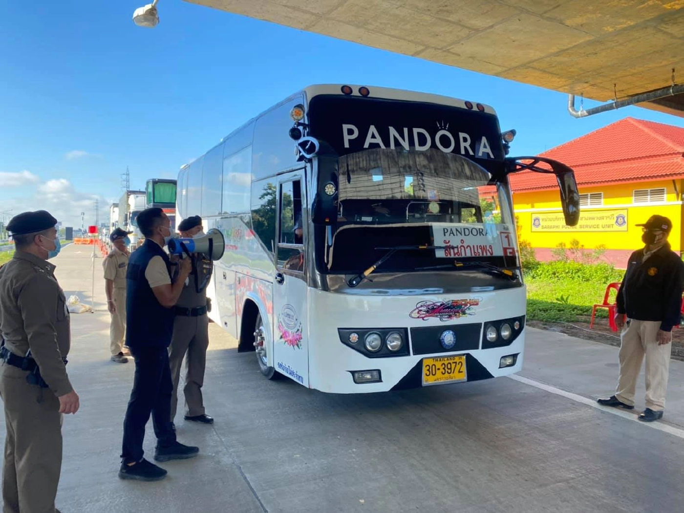 บับเบิลแอนด์ซีลคุมโควิด-19 "คลัสเตอร์แพนดอร่า"