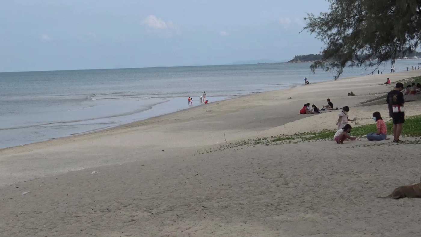 สงขลาขยายเวลาห้ามเข้าพื้นที่เสี่ยง "หาดสมิหลา-ชลาทัศน์" รวม 8 จุด