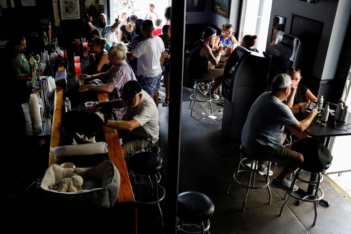 พายุ"ไอดา"ทำให้อเมริกันล้านคนอาจเจอไฟดับเกือบเดือน