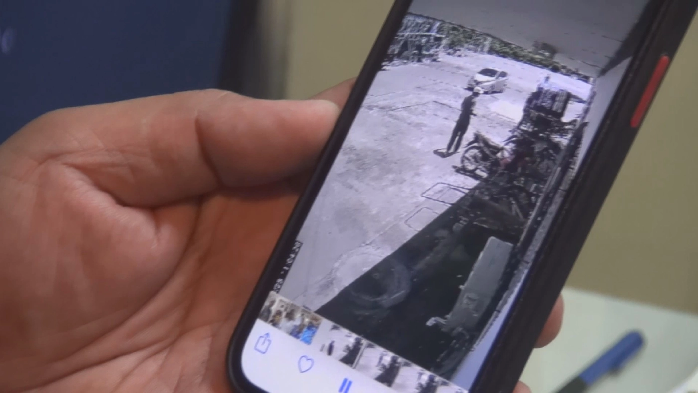 ตำรวจอุดรโพสต์คลิปโจรยุคโควิดเดินเลาะขโมยจยย.เสียบกุญแจไว้