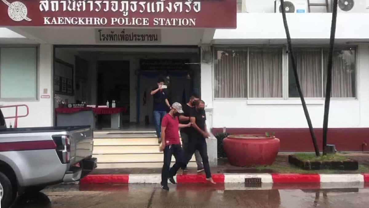 รวบผู้ต้องสงสัย ฆ่าเผาอำพรางหนุ่มใหญ่ใกล้กระท่อมนา