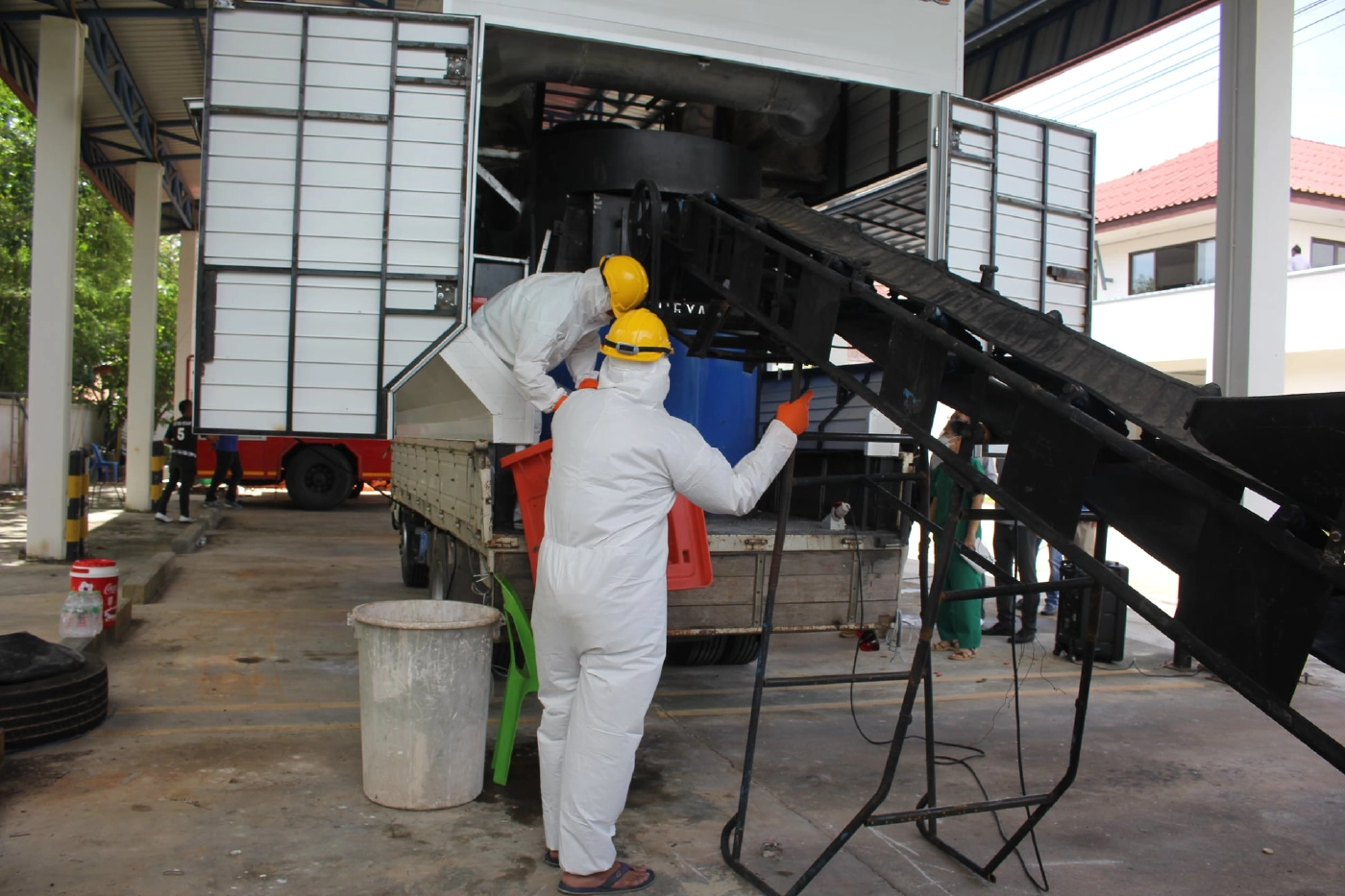 องค์กรท้องถิ่นเมืองคอนหารือเตรียมสร้างเตาเผาขยะติดเชื้อไร้มลพิษ