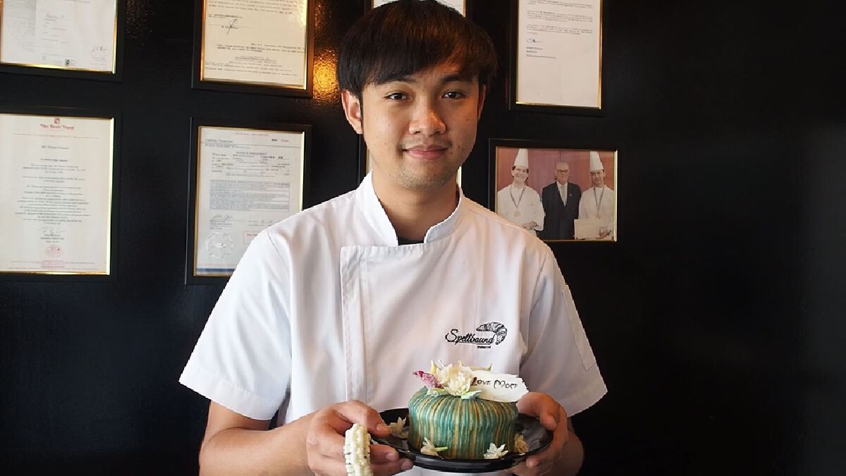 ร้านขนมเชียงใหม่ทำ ครัวซองต์ดอกมะลิ วันแม่