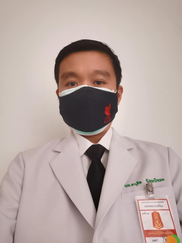 สะเทือนใจ ลูก 3 ขวบ เช็ดน้ำตาให้พ่อป่วยโควิดอาการโคม่า ในห้อง ICU