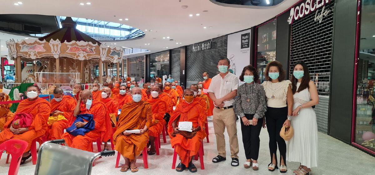 เอกชนจ.ตรัง ควักเงินซื้อวัคซีนฉีดพระสงฆ์ด่านหน้านำร่อง 100 รูป