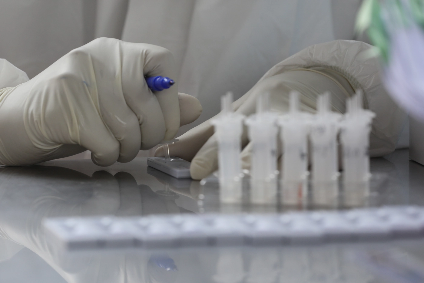 ผอ.องค์การเภสัชฯ ร้องป.ป.ช.สอบ เกรียงศักดิ์-อารักษ์ ปม ATK 8.5 ล้านชิ้น