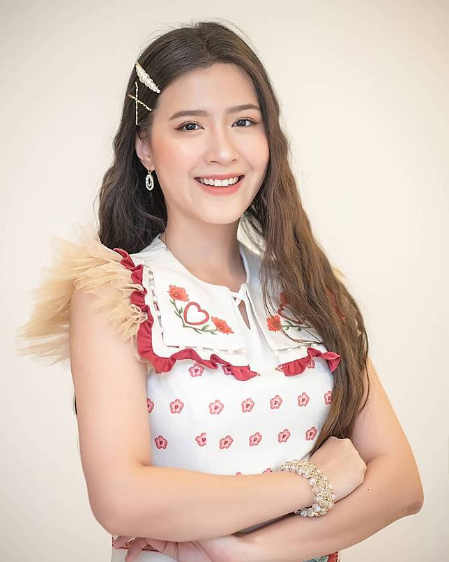 “โฟกัส จีระกุล”สุดเดือดโพสต์ถึงความรุนแรงในการชุมนุมนี่หรือประชาธิปไตย