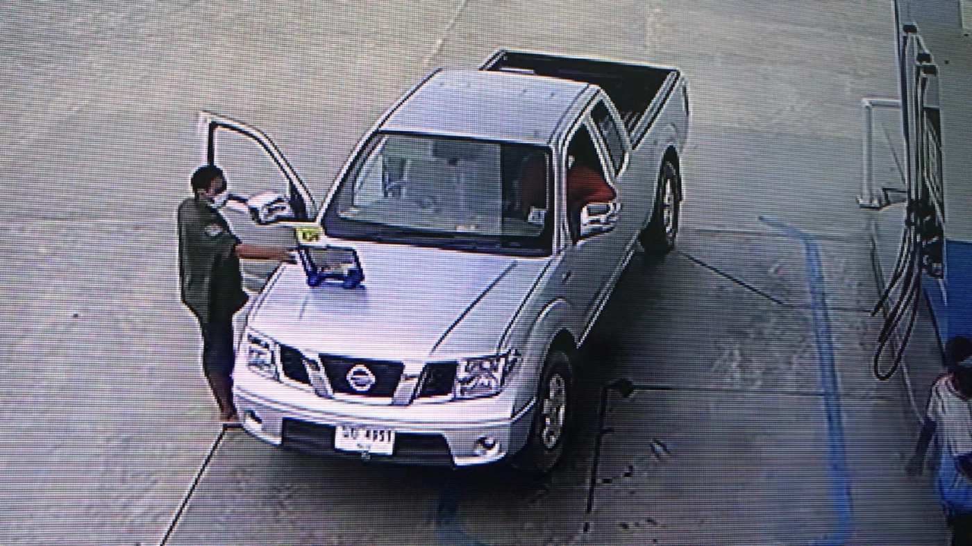 วงจรปิดจับภาพกระบะเติมน้ำมันเต็มถังไม่ยอมจ่ายเงินขับรถหนี