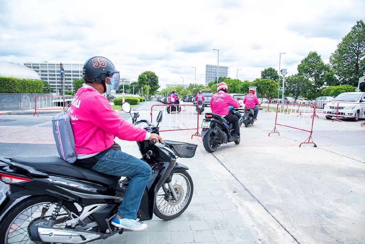 ออมสินตั้งทีม “ไรเดอร์” ส่งยา-เวชภัณฑ์ดูแลผู้ติดเชื้อ