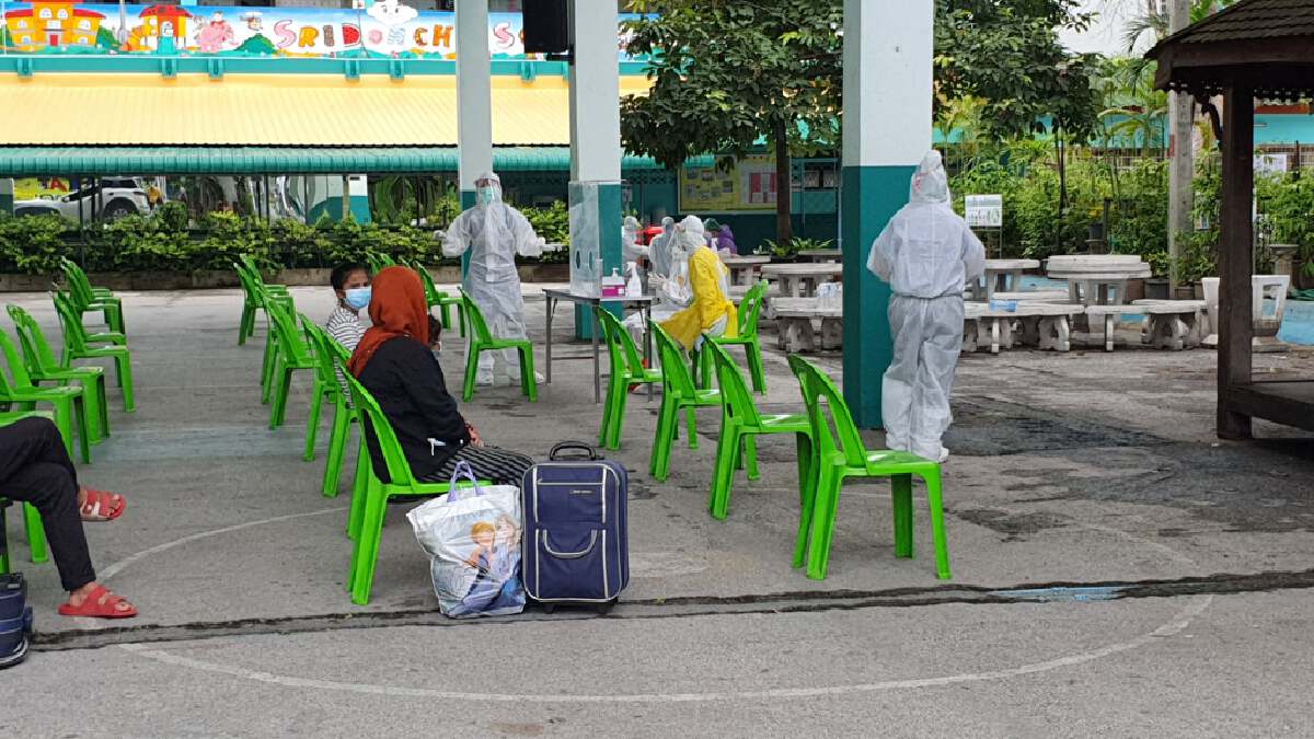 เปิดศูนย์กักตัว"คลัสเตอร์ชุมชนช้างคลาน"