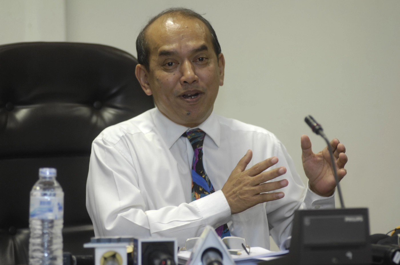 ตีกลับหนังสือขอโปรดเกล้าฯ "อัยการปรเมศวร์" ขึ้นผู้ตรวจการอัยการ