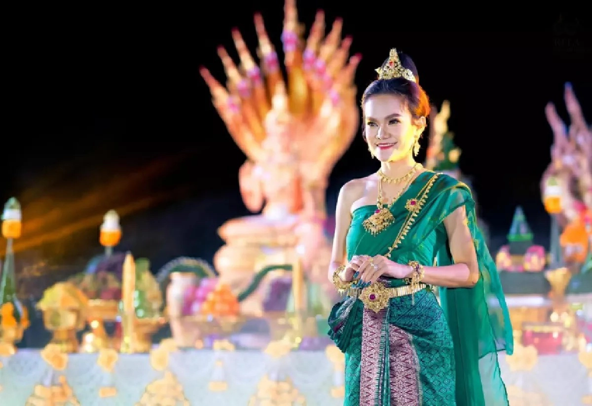 จับตา "เลขแม่น้ำหนึ่ง" หลังเล่านาทีบรรจุหัวใจปู่ พระอาทิตย์ทรงกลด ตลอดพิธี