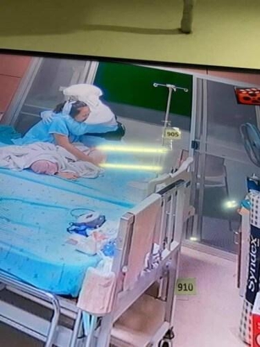 สุดเศร้า! พยาบาลกอดเพื่อนตั้งครรภ์ติดโควิด หลังสูญเสียสามี