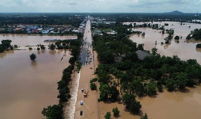 “ศรีสุวรรณ” สงสัยมีเขื่อนห้วยโสมงแล้ว ทำไมปราจีนบุรีน้ำยังท่วม