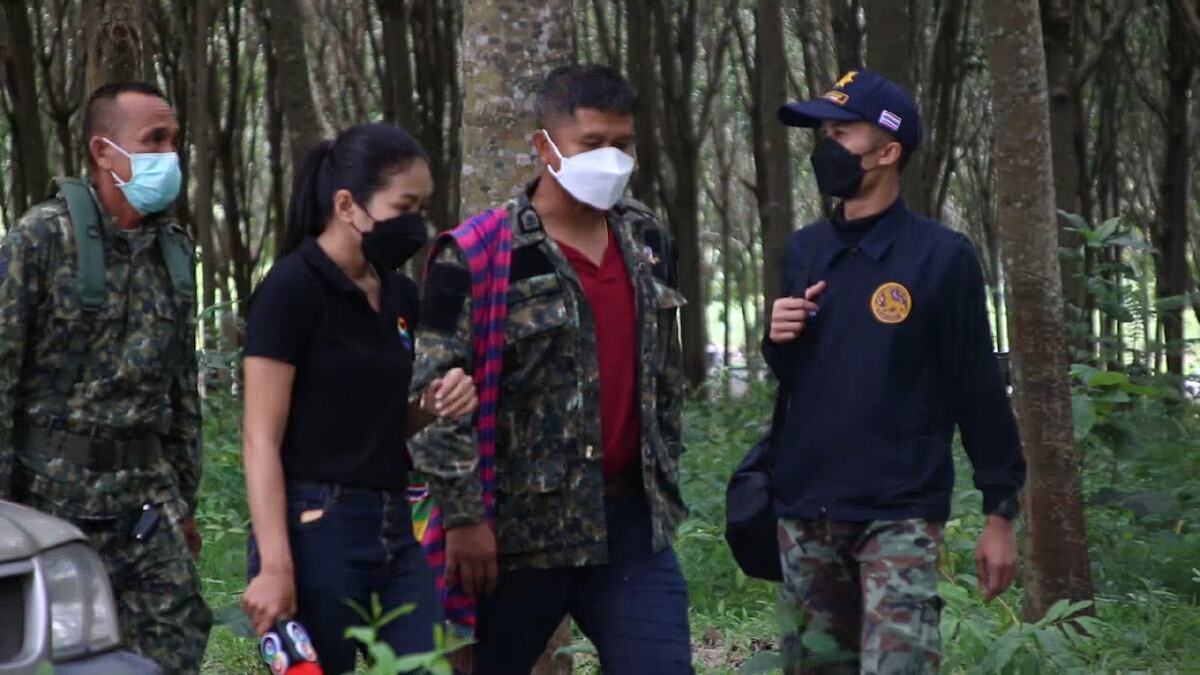พบรองเท้าแตะปริศนาบนภูผาเป๊าะ ผิดหวังไม่ใช่ของคุณตาที่หลงป่า