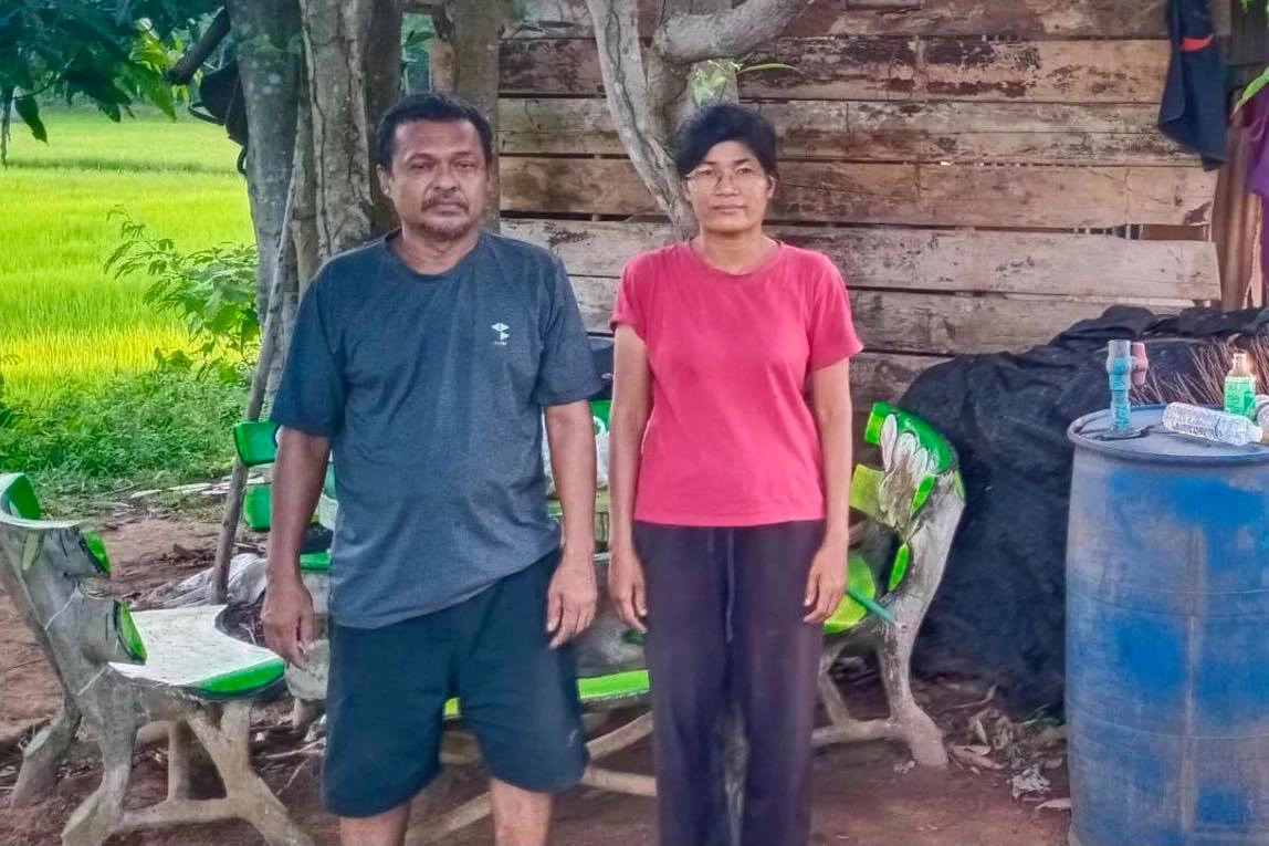 บิดาและมารดาน้องเจ๋ง