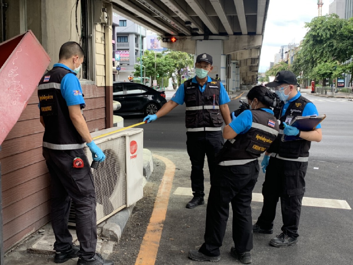 พฐ.ตรวจความเสียหายป้อมจราจรถูกเผา-ทุบเสียหาย